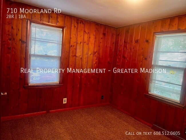 Building Photo - 710 Moorland Rd