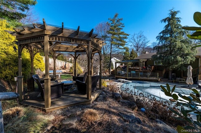 Building Photo - 602 Palmer Dr