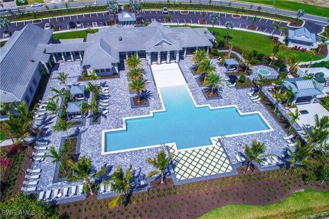 Building Photo - 8886 St Lucia Dr