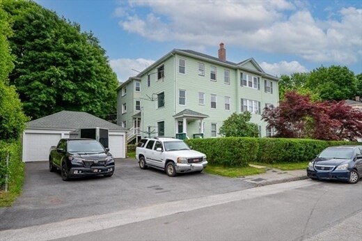 Garage - 49 Catharine St