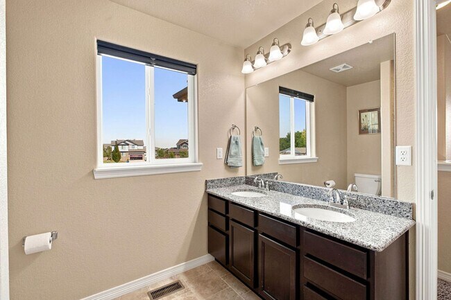 Building Photo - 509 Wrangell Ln