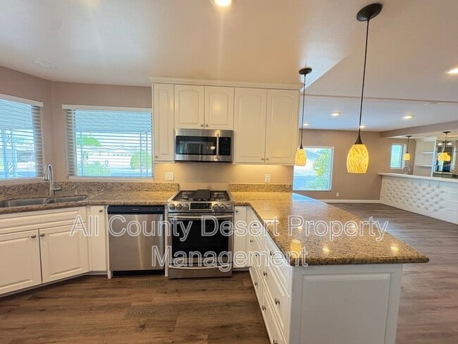 Building Photo - 38251 Desert Greens Dr E