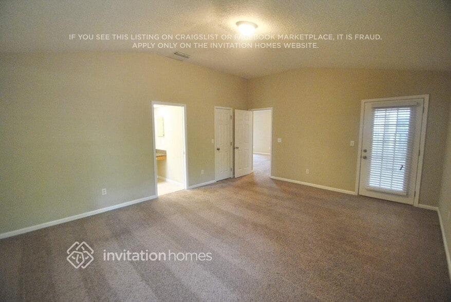 Building Photo - 9566 Southbrook Dr