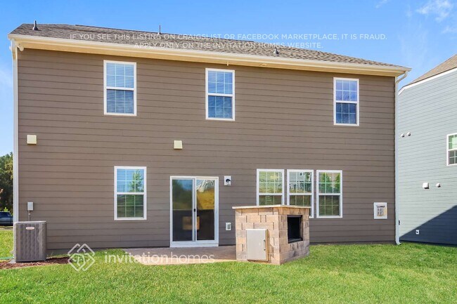 Building Photo - 145 Falls Cove Dr
