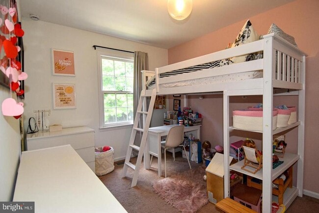 Building Photo - 5920 Langton Dr