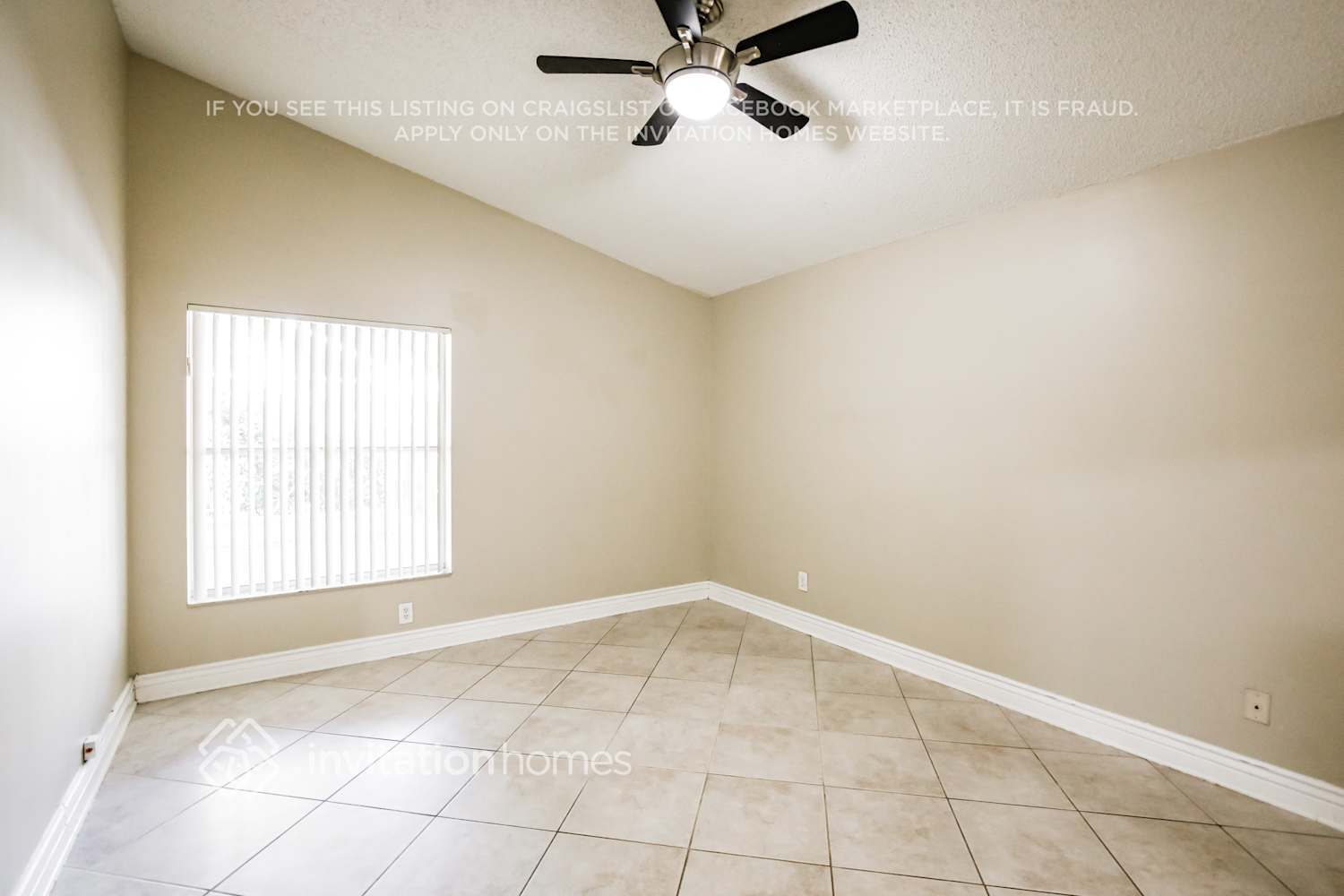 Building Photo - 2051 NW 188th Ave