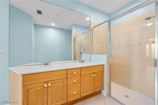 Building Photo - 1305 Sweetwater Cove