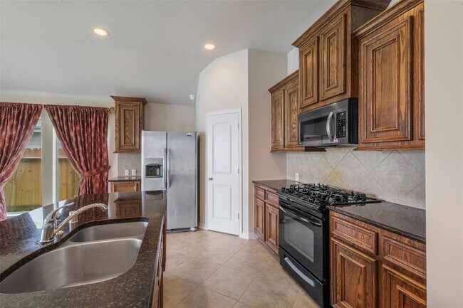 Building Photo - 2815 Everhart Terrace Dr