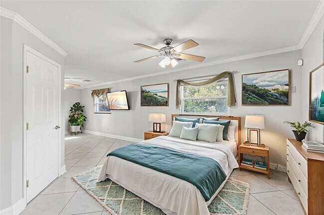 Building Photo - 3059 Hickory Dr