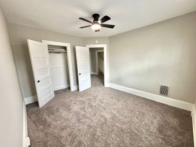 Building Photo - 6407 Dibble Ave