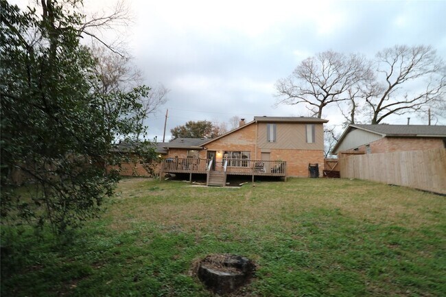 Building Photo - 25107 Spring Creek Dr