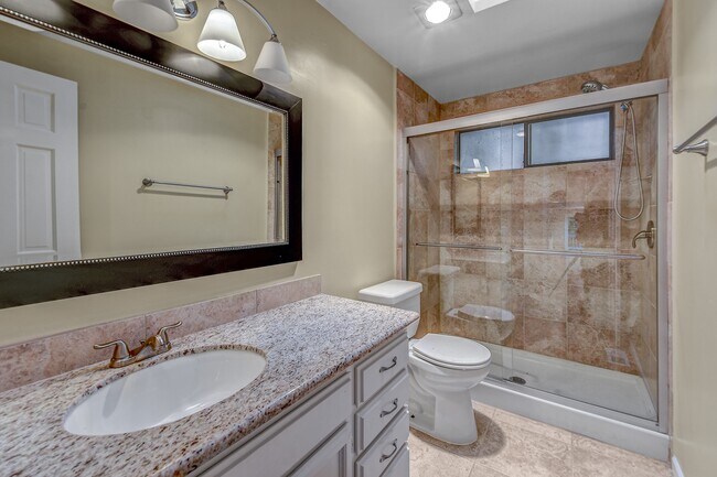 Building Photo - 3635 211th Pl NE