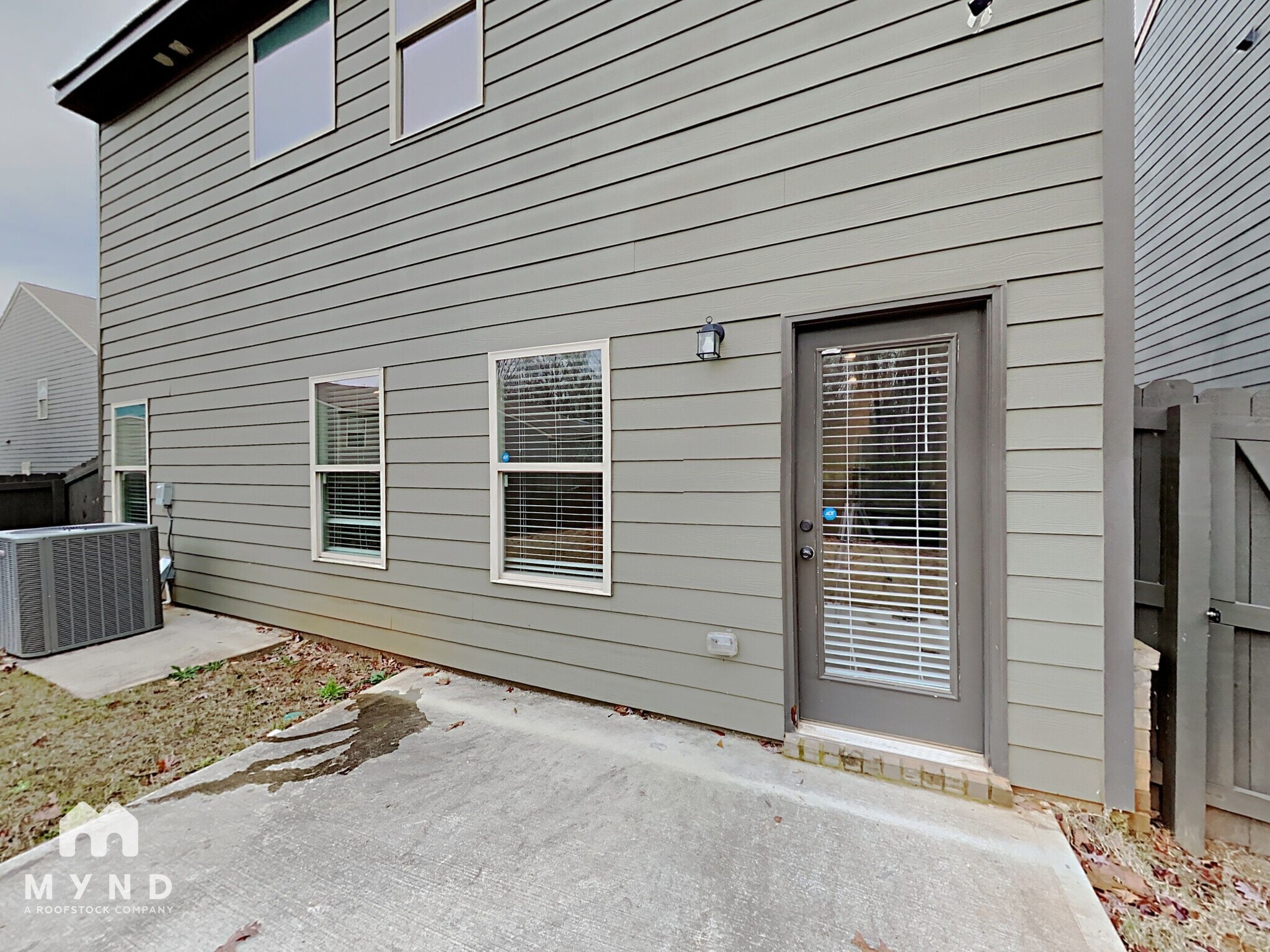 Building Photo - 129 Magnaview Dr