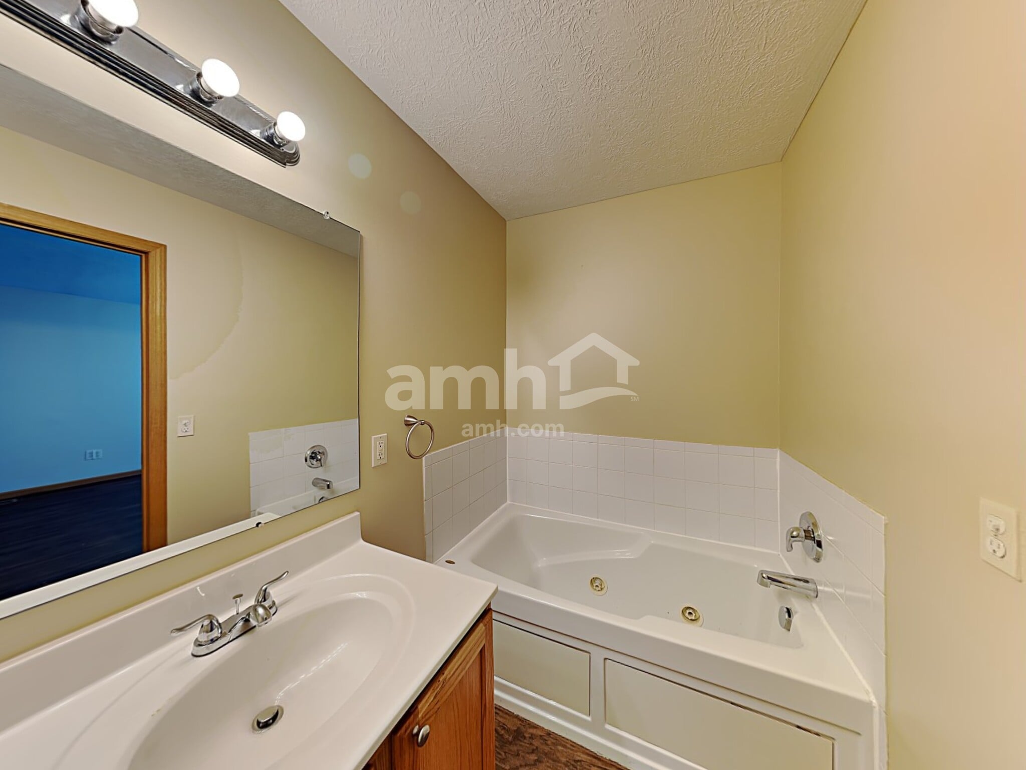 Building Photo - 4069 Boyer Ridge Dr