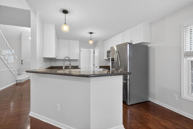 Building Photo - 1010 Trail Stream Way