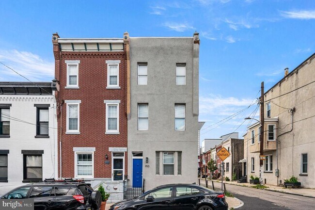 Building Photo - 930 N 30th St