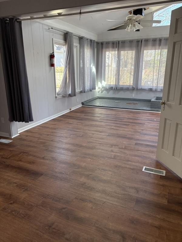 Building Photo - 1123 Birk Ave