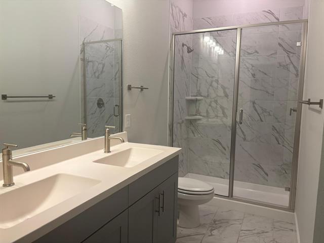 Building Photo - 825 W Mayfield Rd