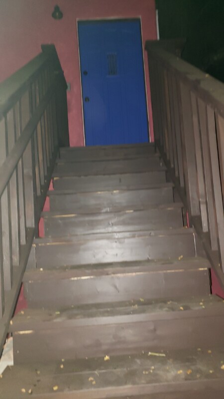 Building Photo - 1440 W Valerio St