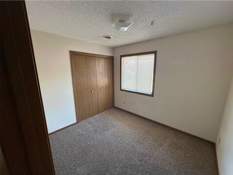 Building Photo - 426 S Johnson St