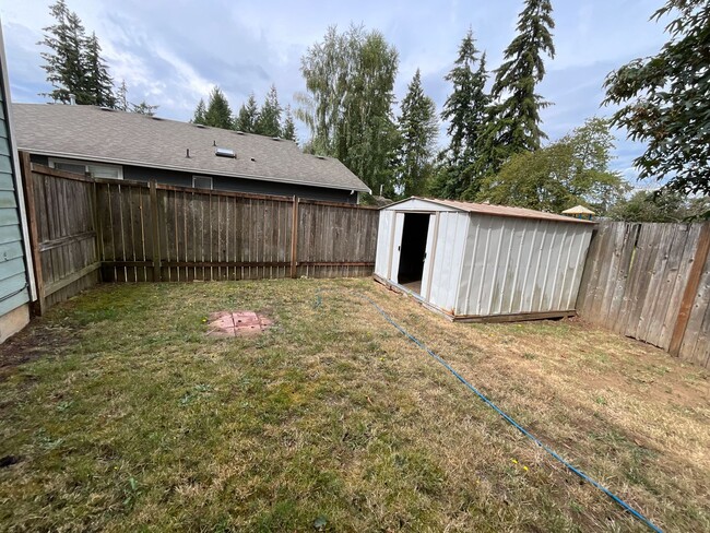 Building Photo - Beautiful Marysville Home!