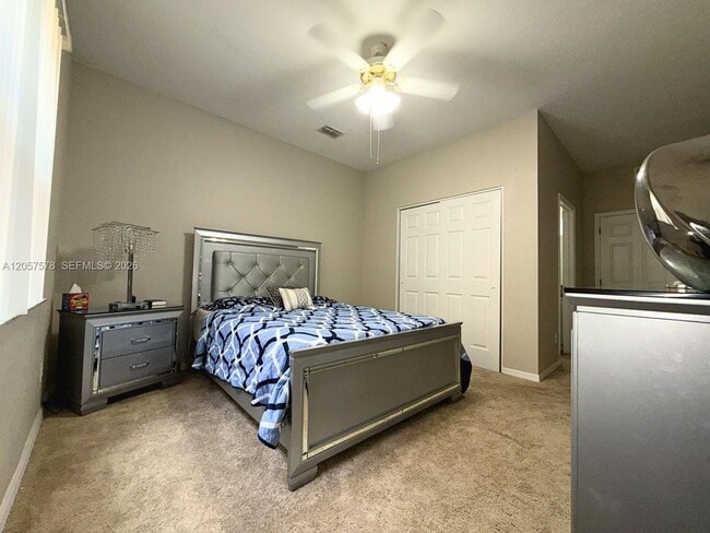 Building Photo - 233 Aldridge Ln