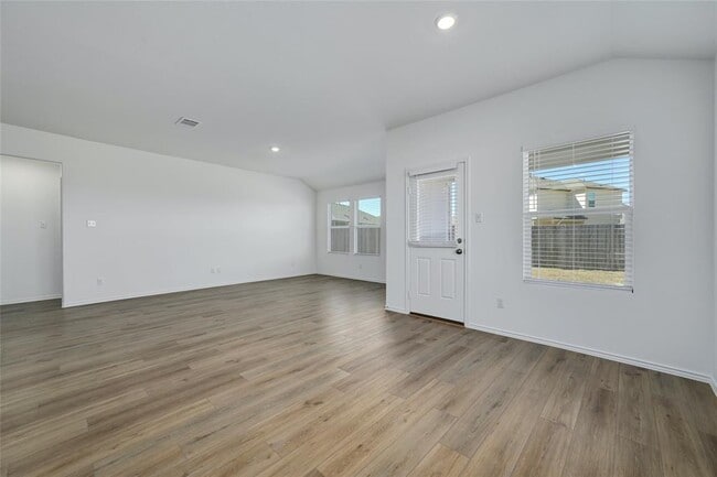 Building Photo - 1015 Ascari Ct