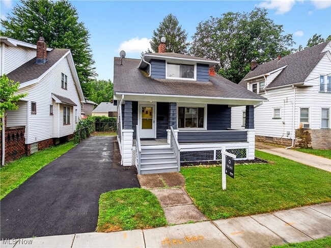 Building Photo - 4200 Cullen Dr