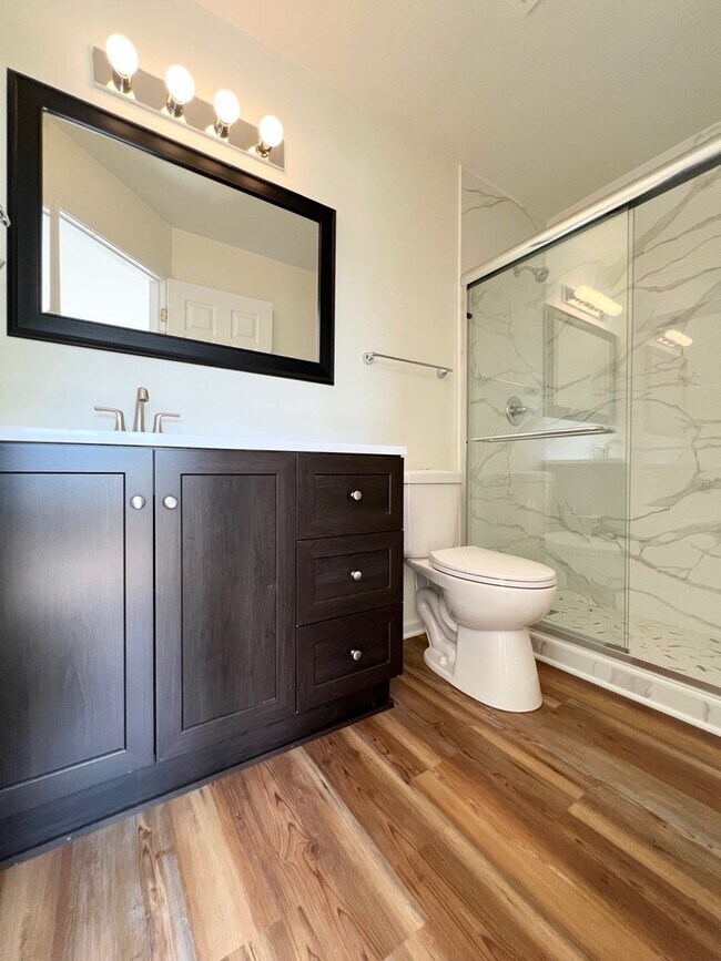 Building Photo - 601 Blackstone Ct