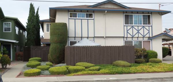 Primary Photo - 2015 Quebec Ave