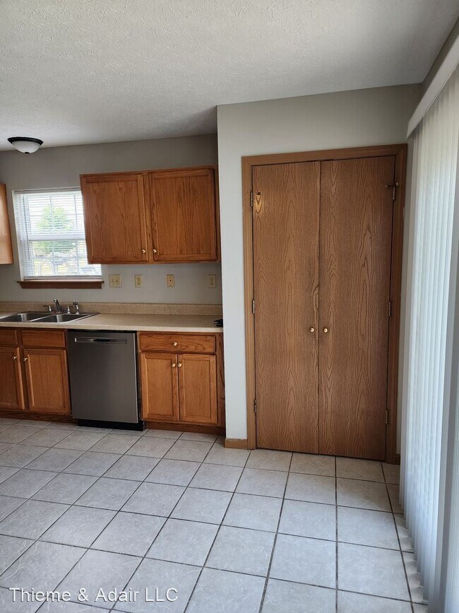 Building Photo - 3 br, 2 bath House - 209 Dryer Dr