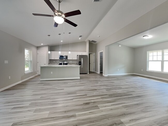 Building Photo - 19955 SW 96th Ln