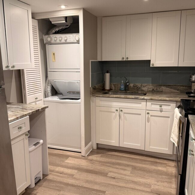 Building Photo - 4500 N Flagler Dr