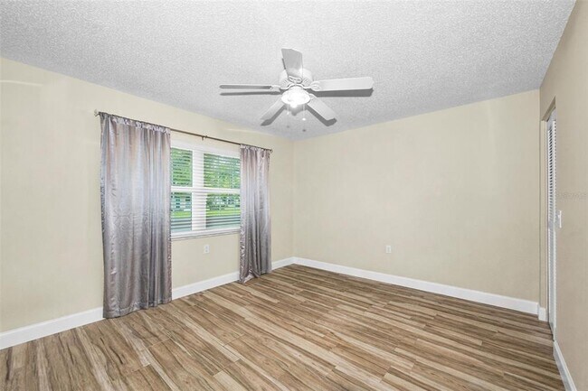 Building Photo - 4638 Sheffield Dr