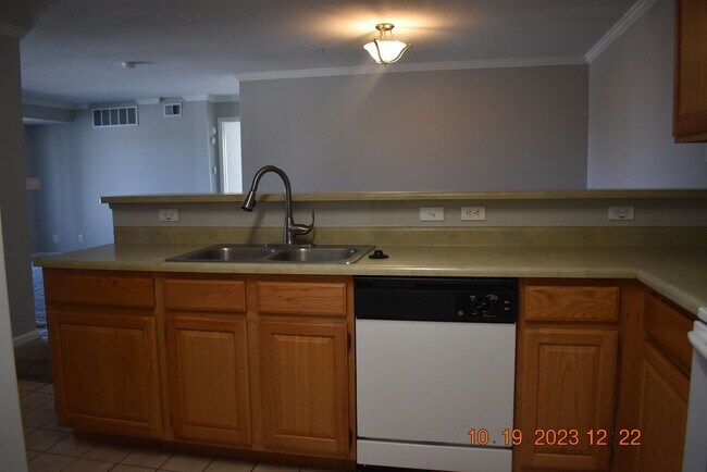 Building Photo - 12288 W Dorado Pl