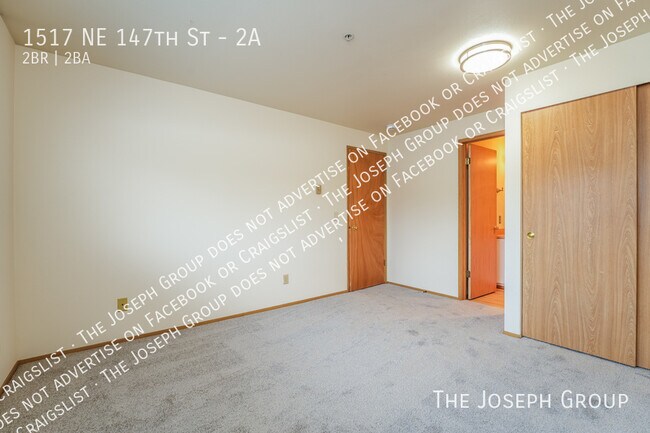 Building Photo - 1517 NE 147th St