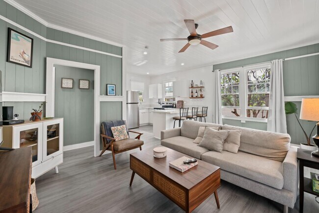 Building Photo - 84-973A Hana Street