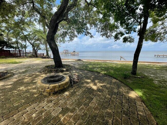 Building Photo - Gulf Breeze - Waterfront - East Bay - 4 Bedroom, 2.5 Bathrooms, plus office