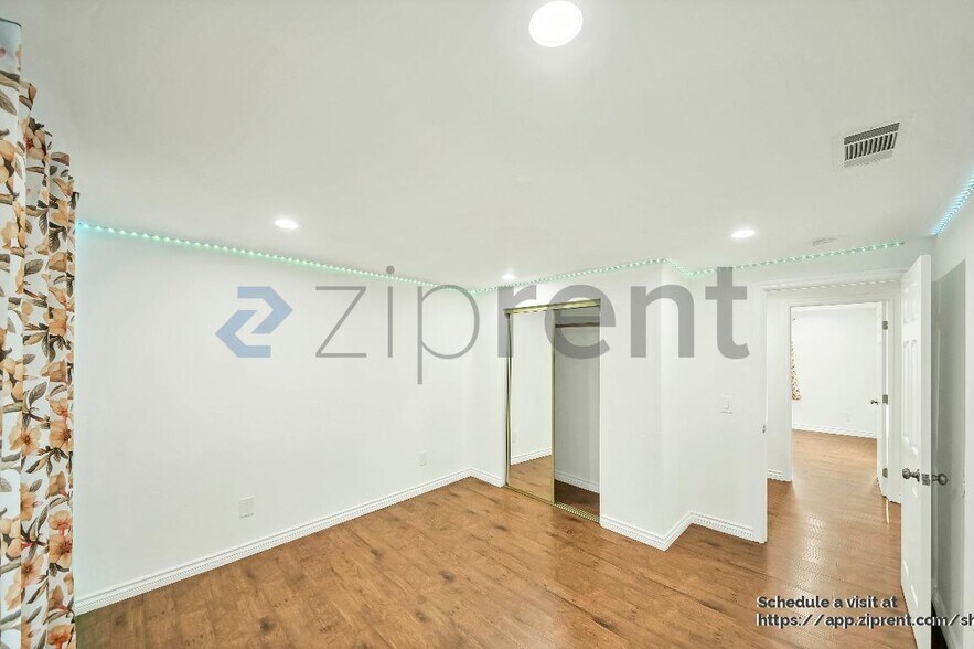 Building Photo - 7936 Alder Ave