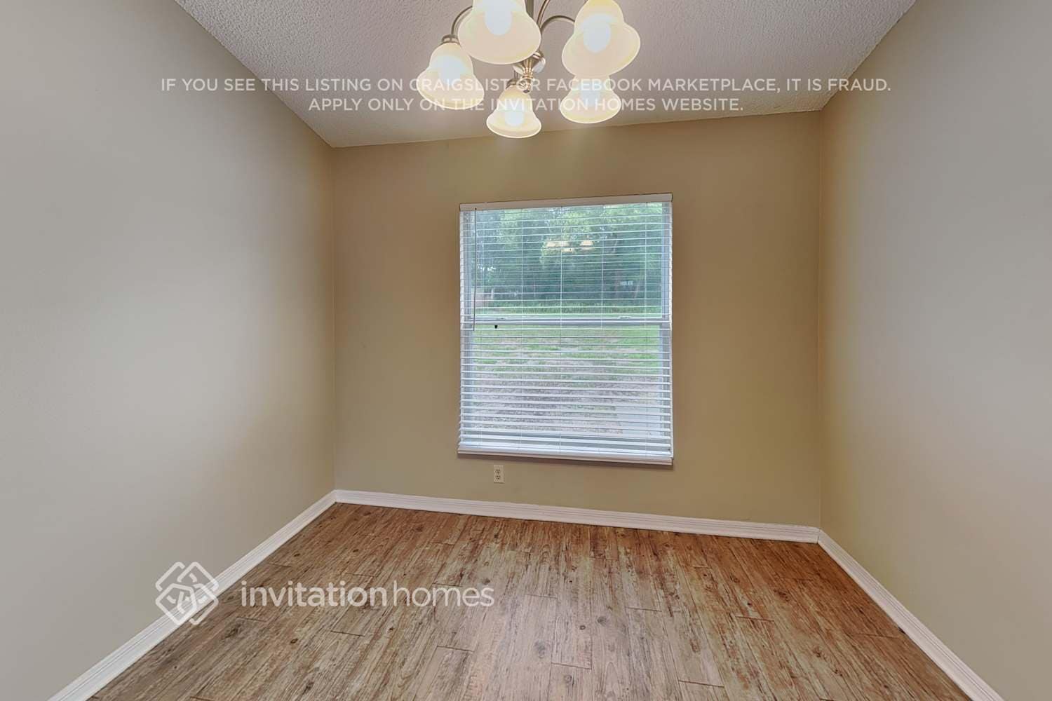 Building Photo - 2624 Lake Jackson Cir