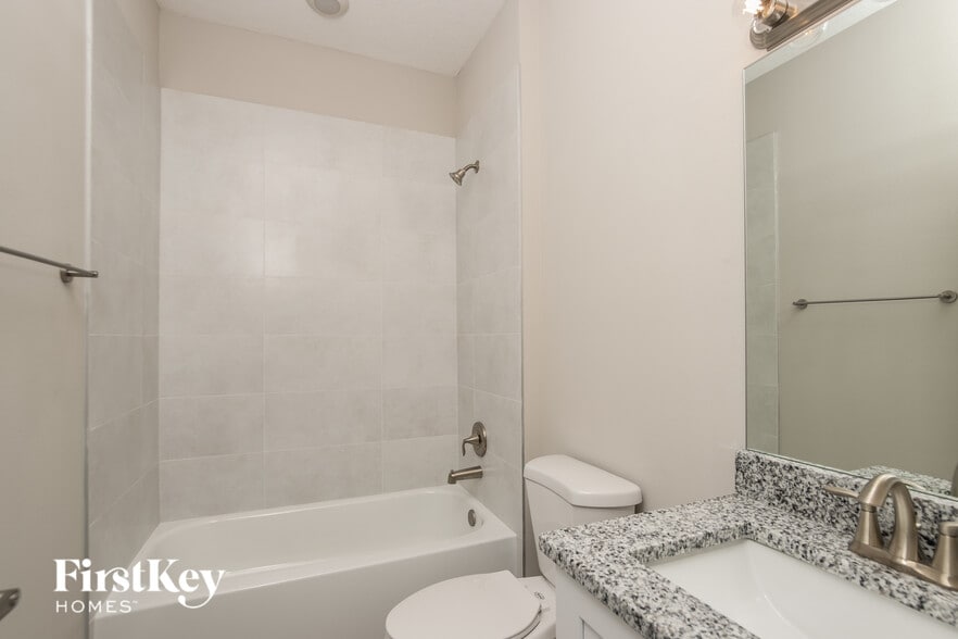 Building Photo - 1690 San Diego St SE