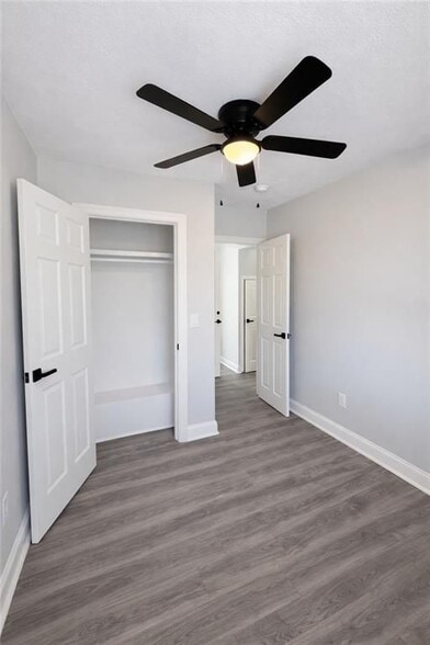 Building Photo - 71 E George St