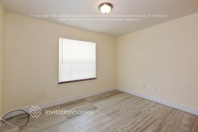 Building Photo - 1364 NW 144th Ave