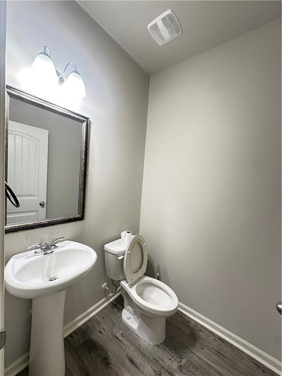 Building Photo - 813 Upper Dove Ct
