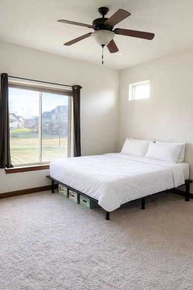 Building Photo - 185 Locust Dr