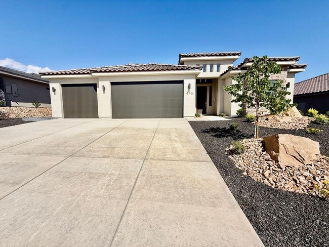 Building Photo - Beautiful 4-BR Home in Sunbrook Community