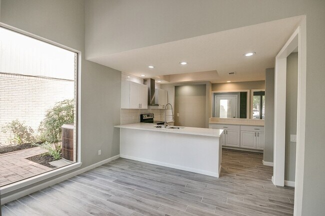 Building Photo - 923 Cranberry Hill Ct