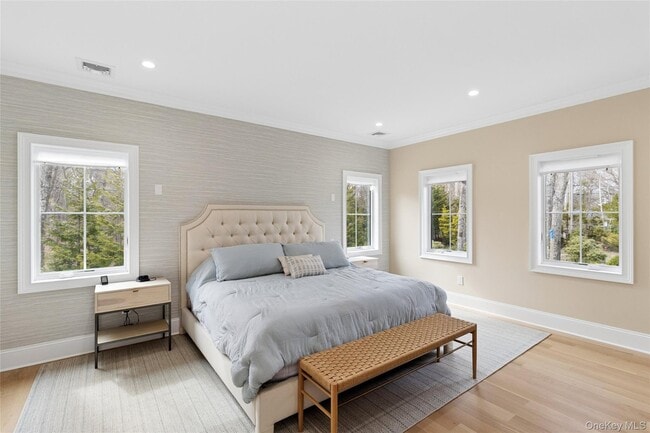 Building Photo - 47 Old Riverhead Rd