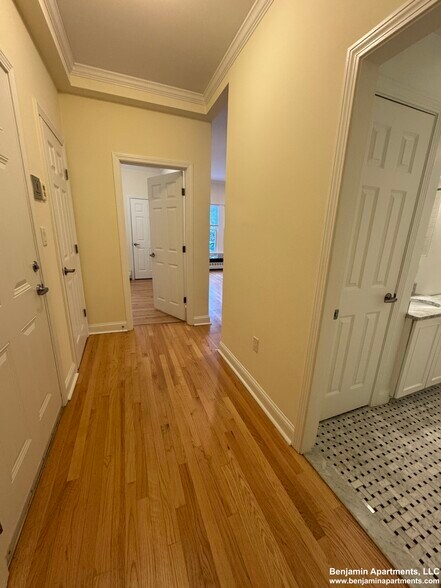 Building Photo - 20 Langdon St