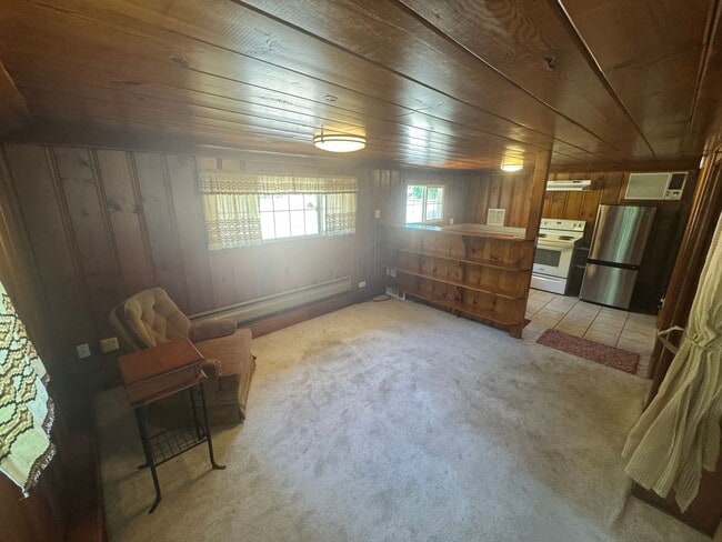 Building Photo - 3 dwelling property located in Rio Linda